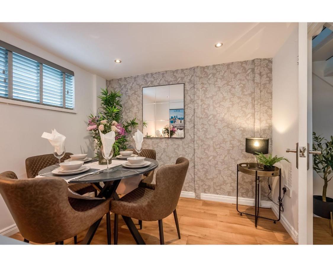 Central Belfast Apartments Belfast Work-Rest-Play R&R Esterno foto