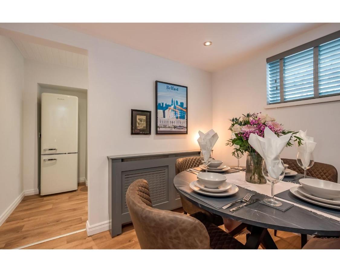 Central Belfast Apartments Belfast Work-Rest-Play R&R Esterno foto